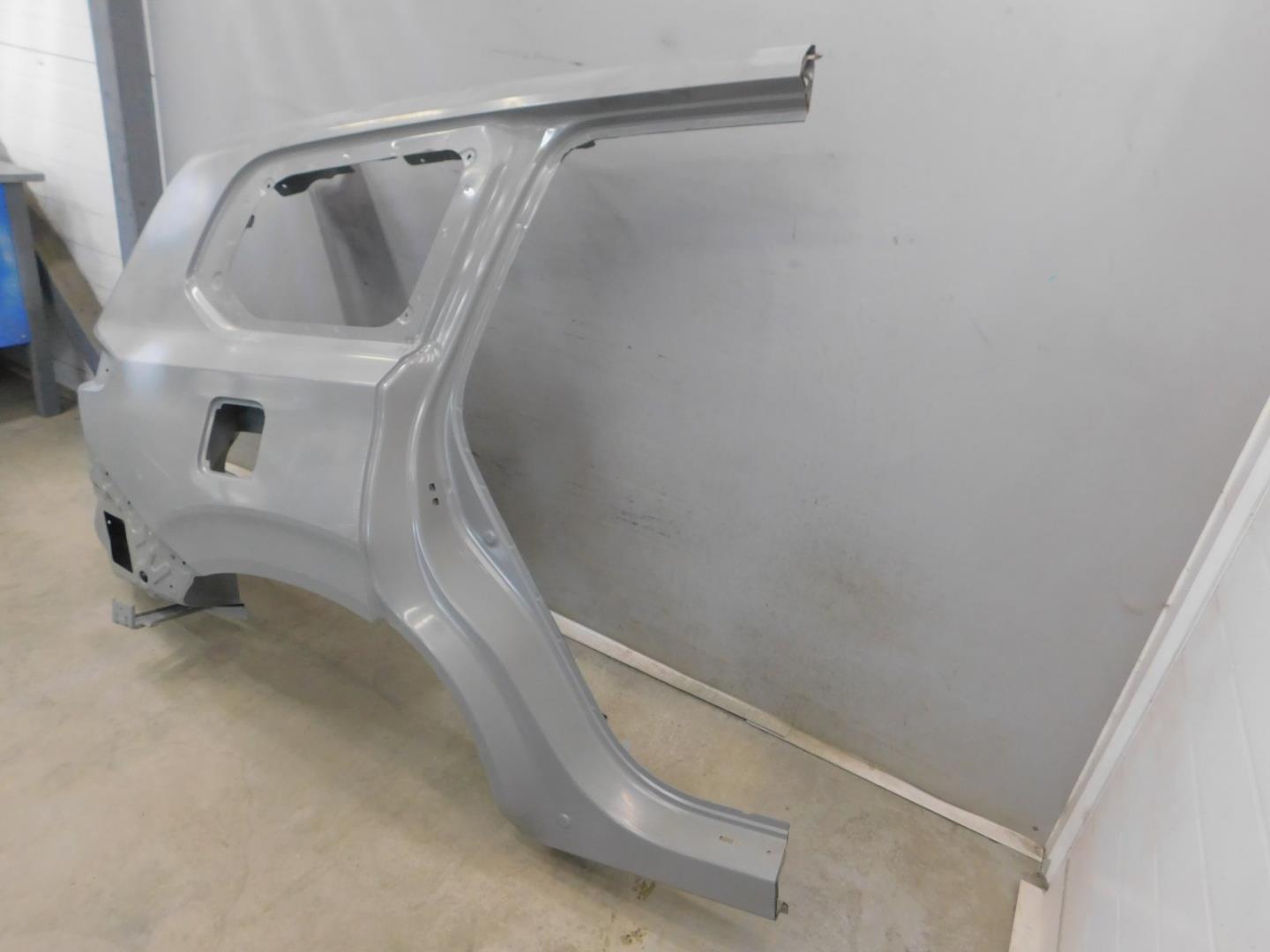 Крыло заднее правое