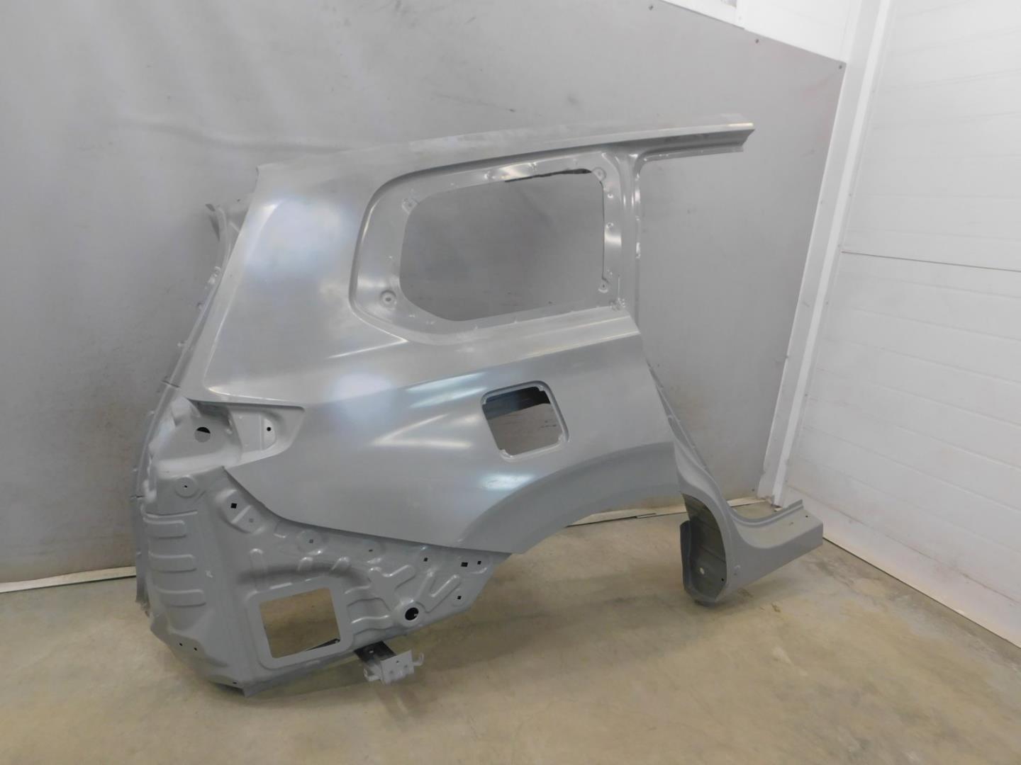 Крыло заднее правое