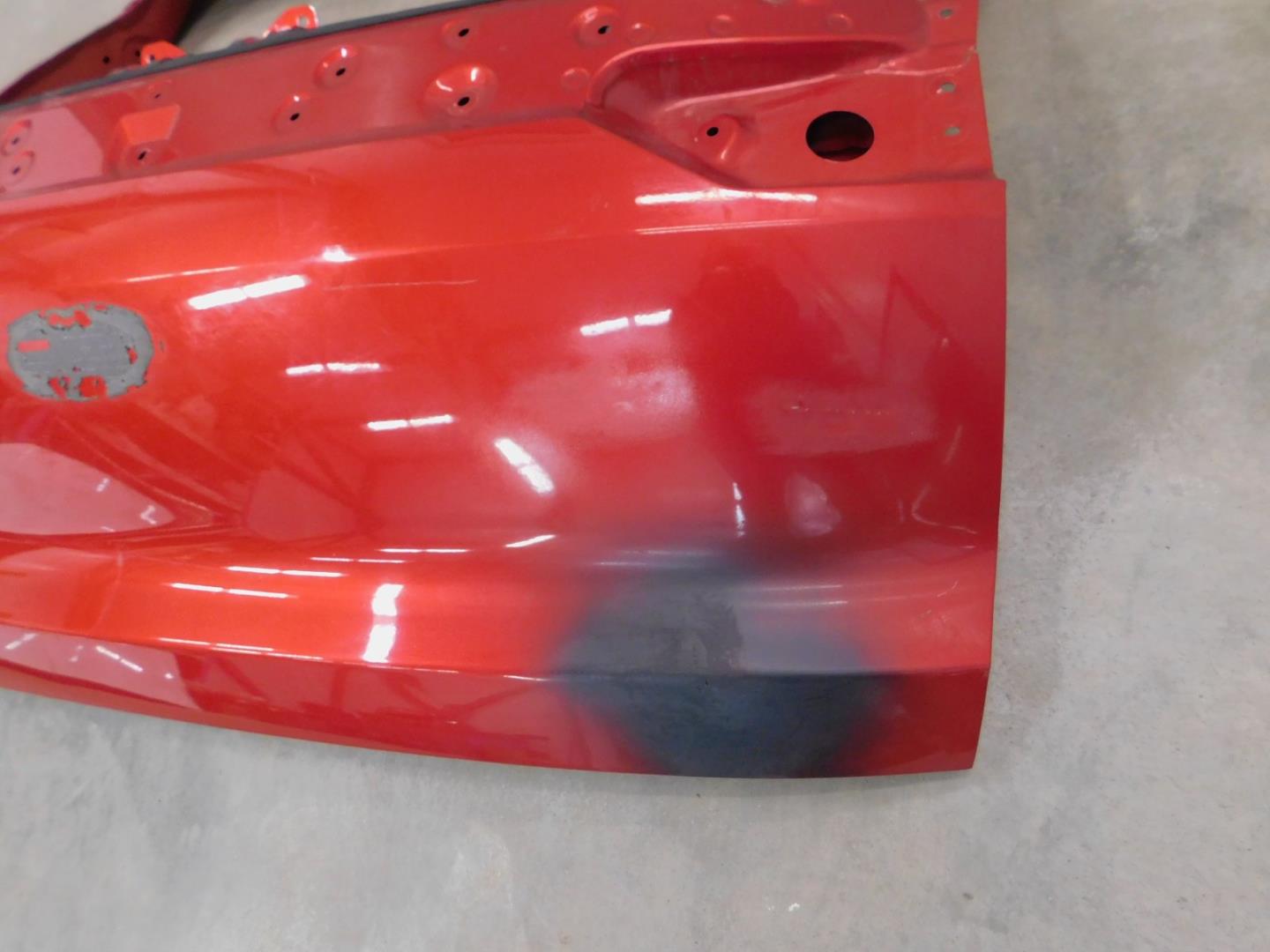 Дверь багажника