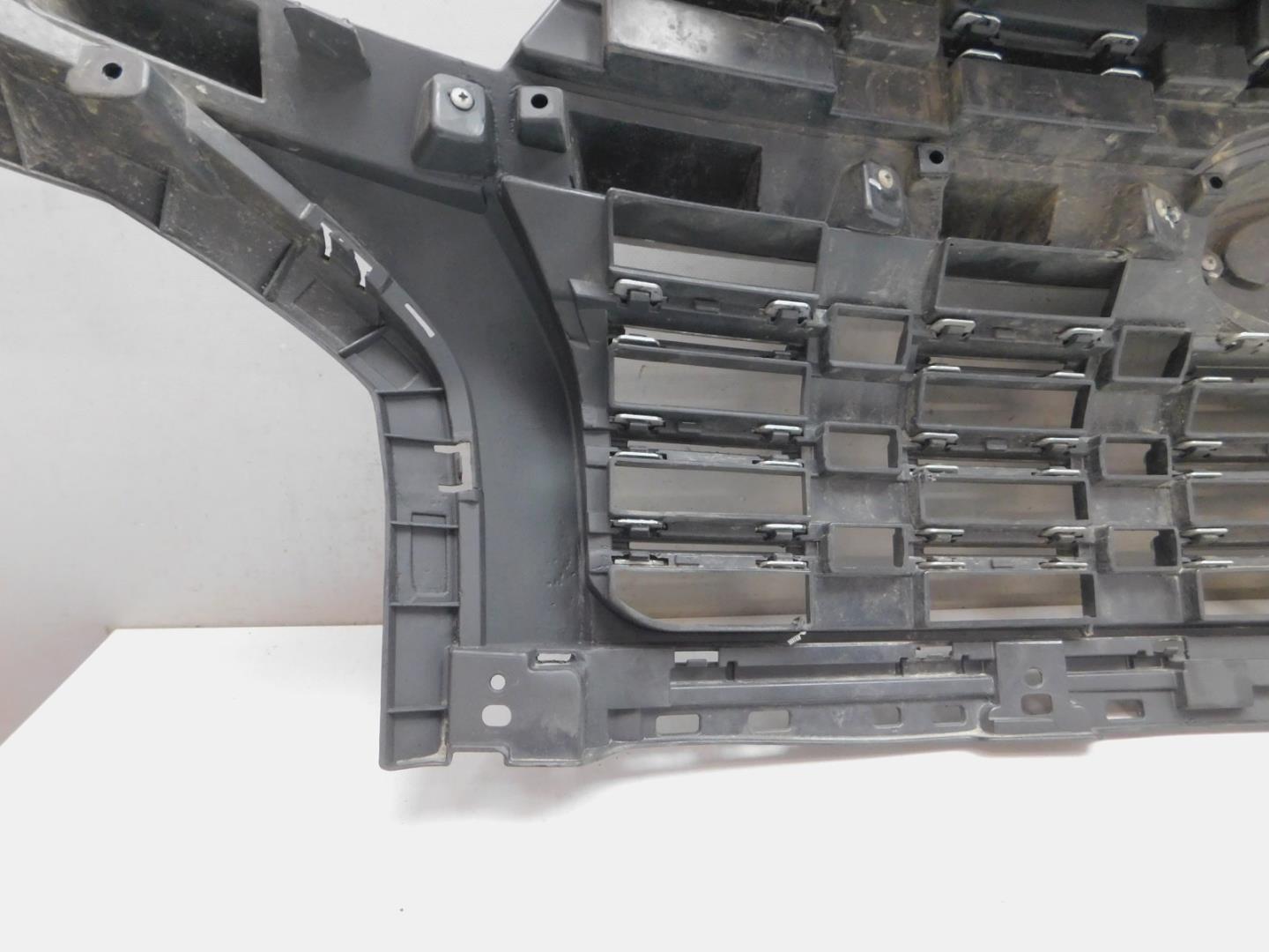 Решетка радиатора