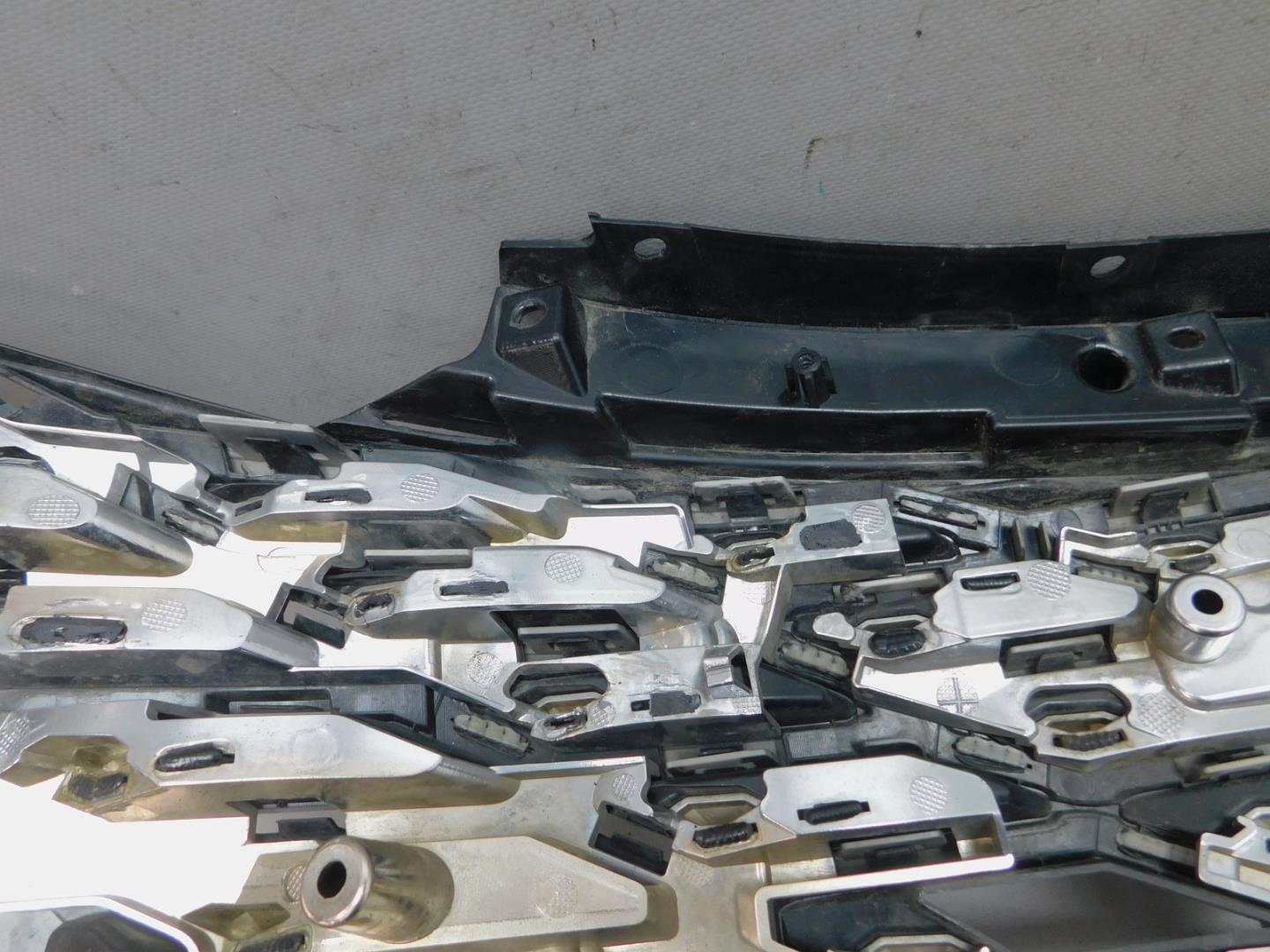 Решетка радиатора