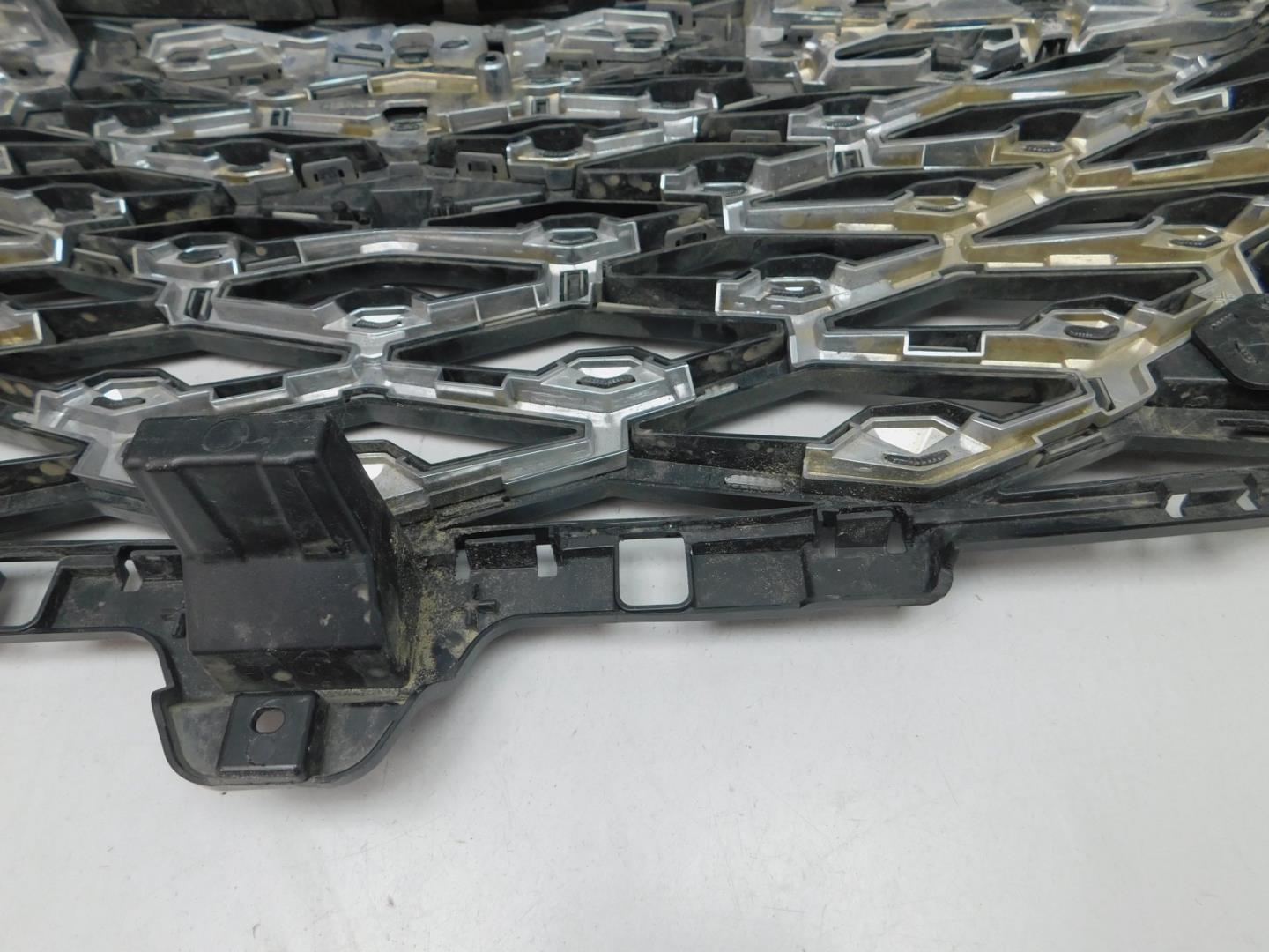 Решетка радиатора