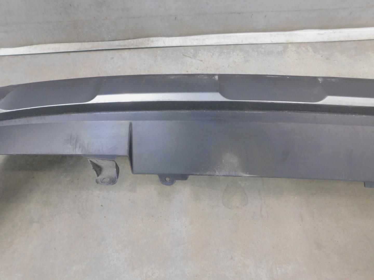 Бампер задний