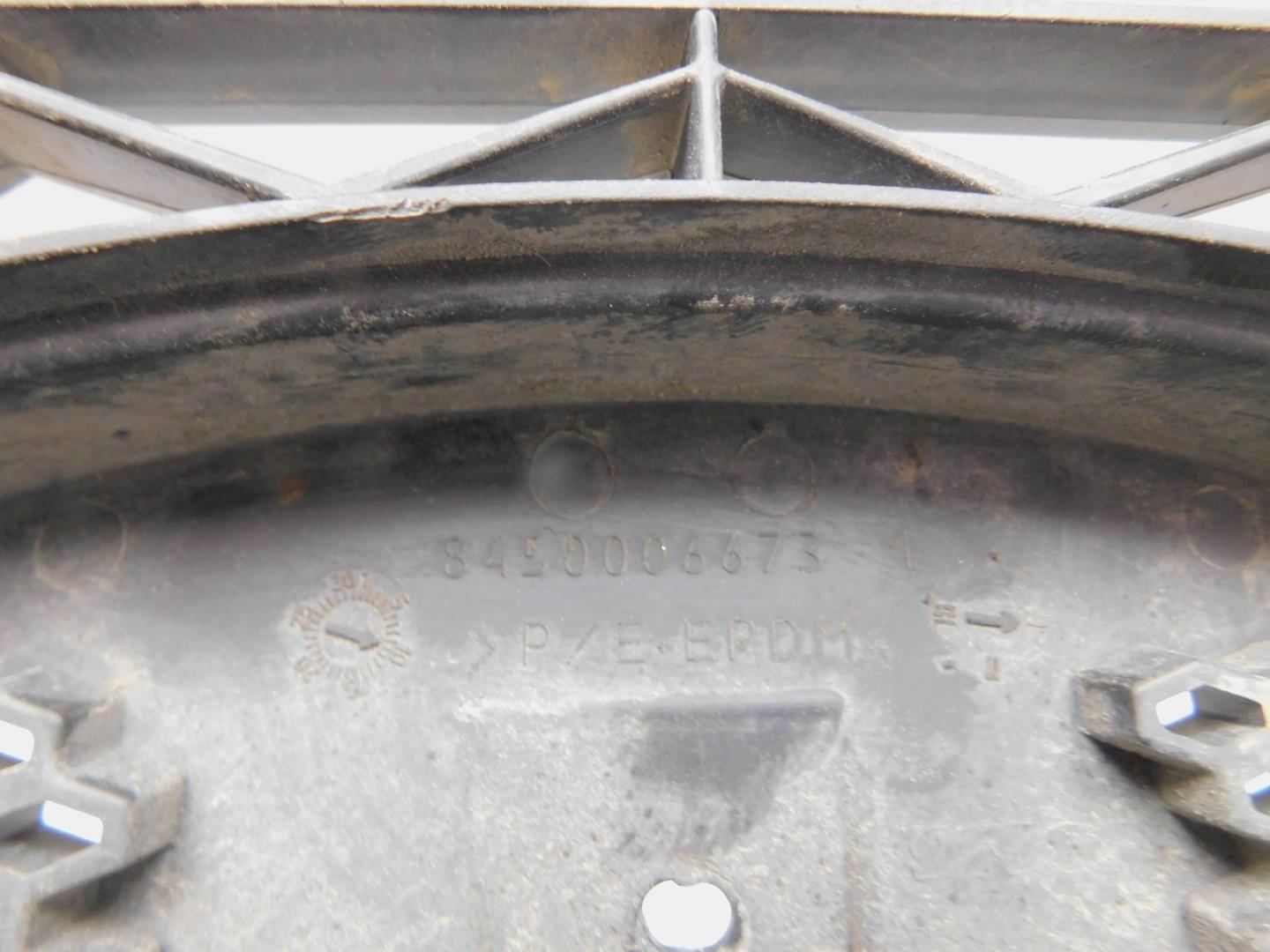 Решетка радиатора