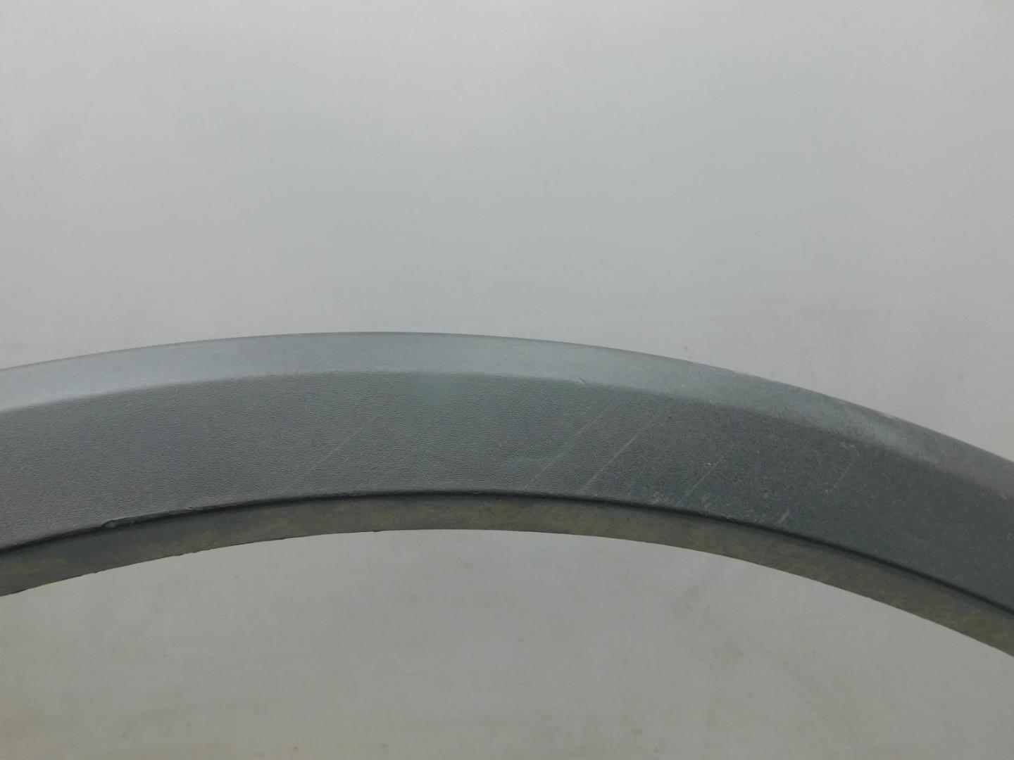 Накладка заднего крыла правого