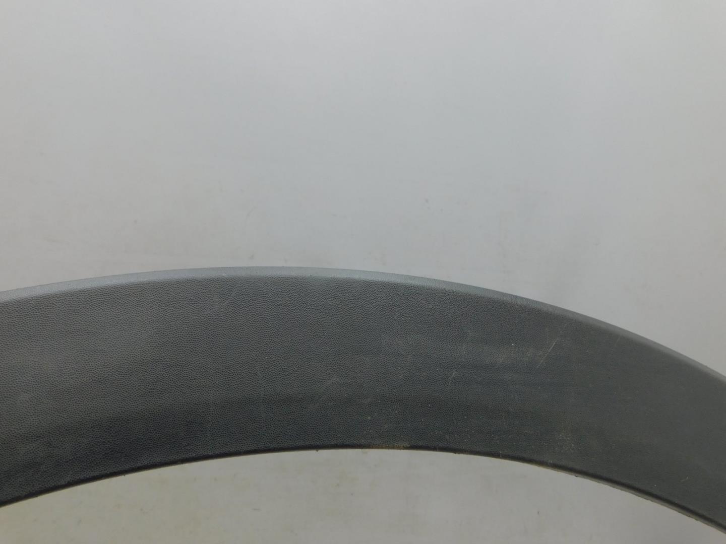 Накладка переднего крыла левого