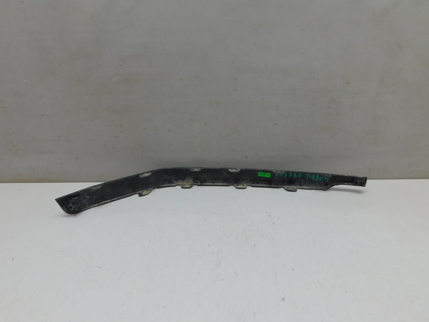 Накладка заднего бампера правая