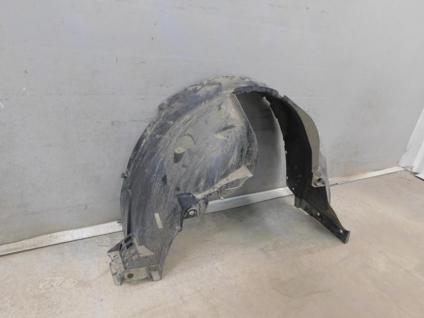 Локер передний правый