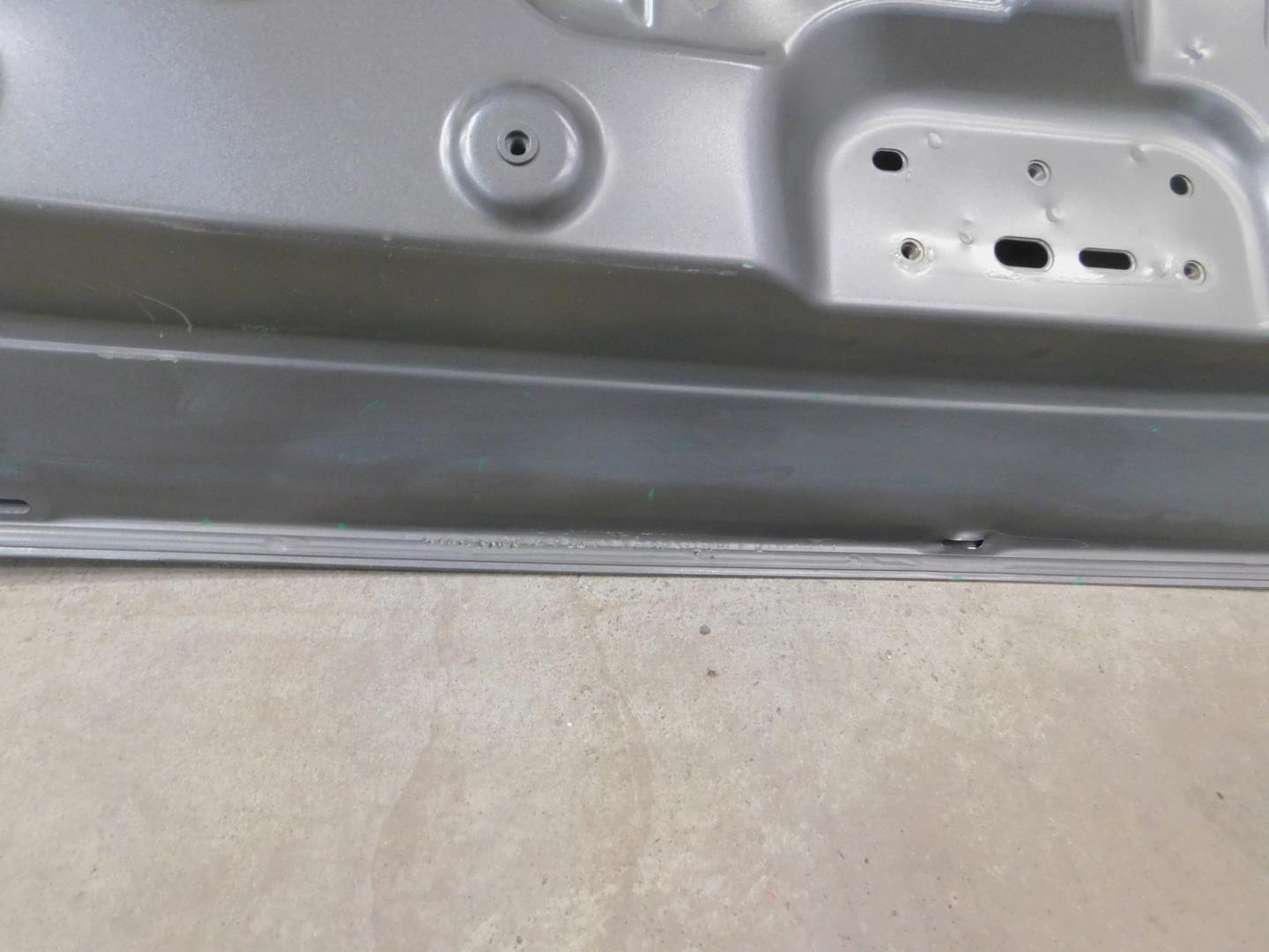 Дверь багажника