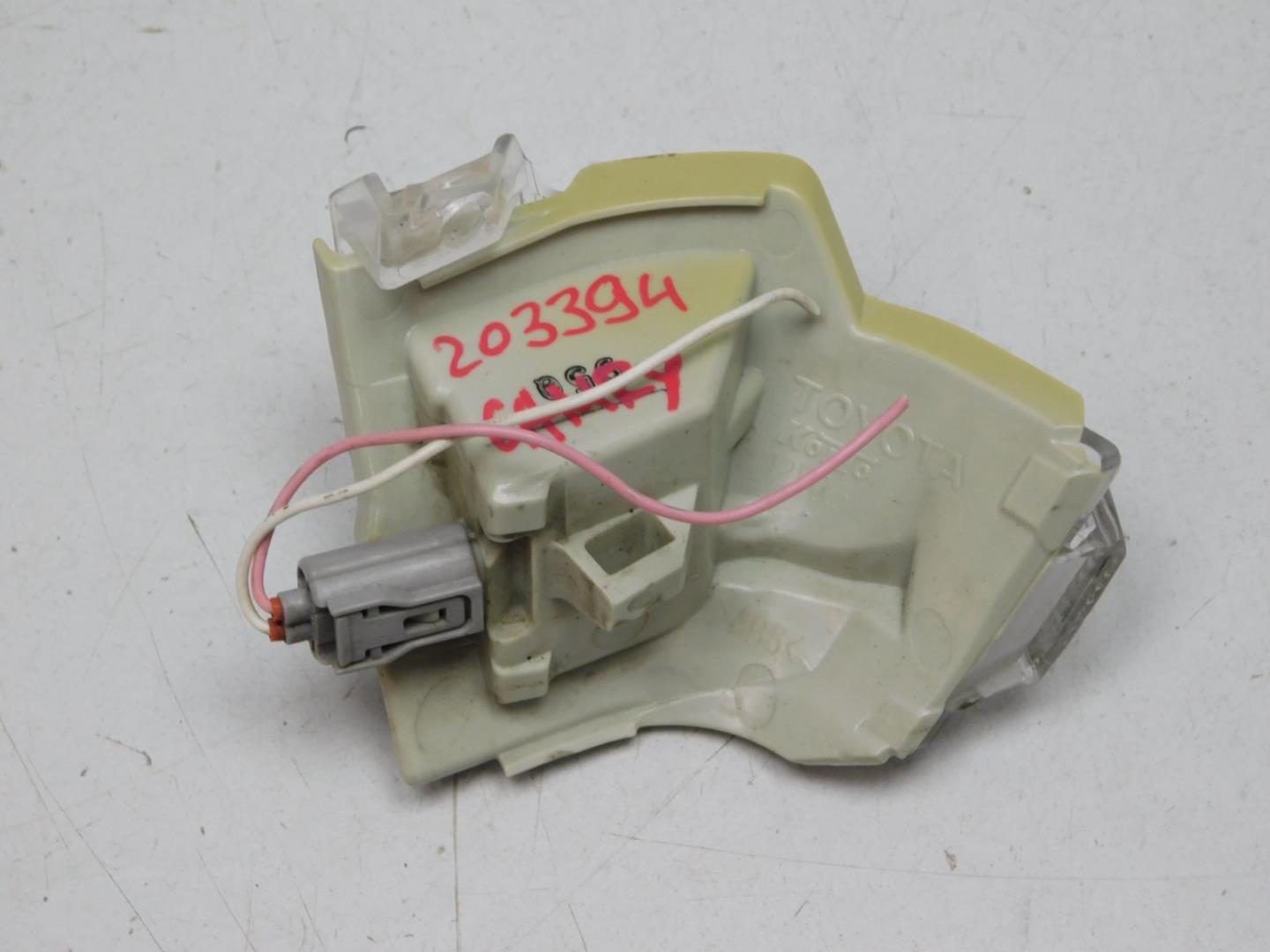 Повторитель поворота белый