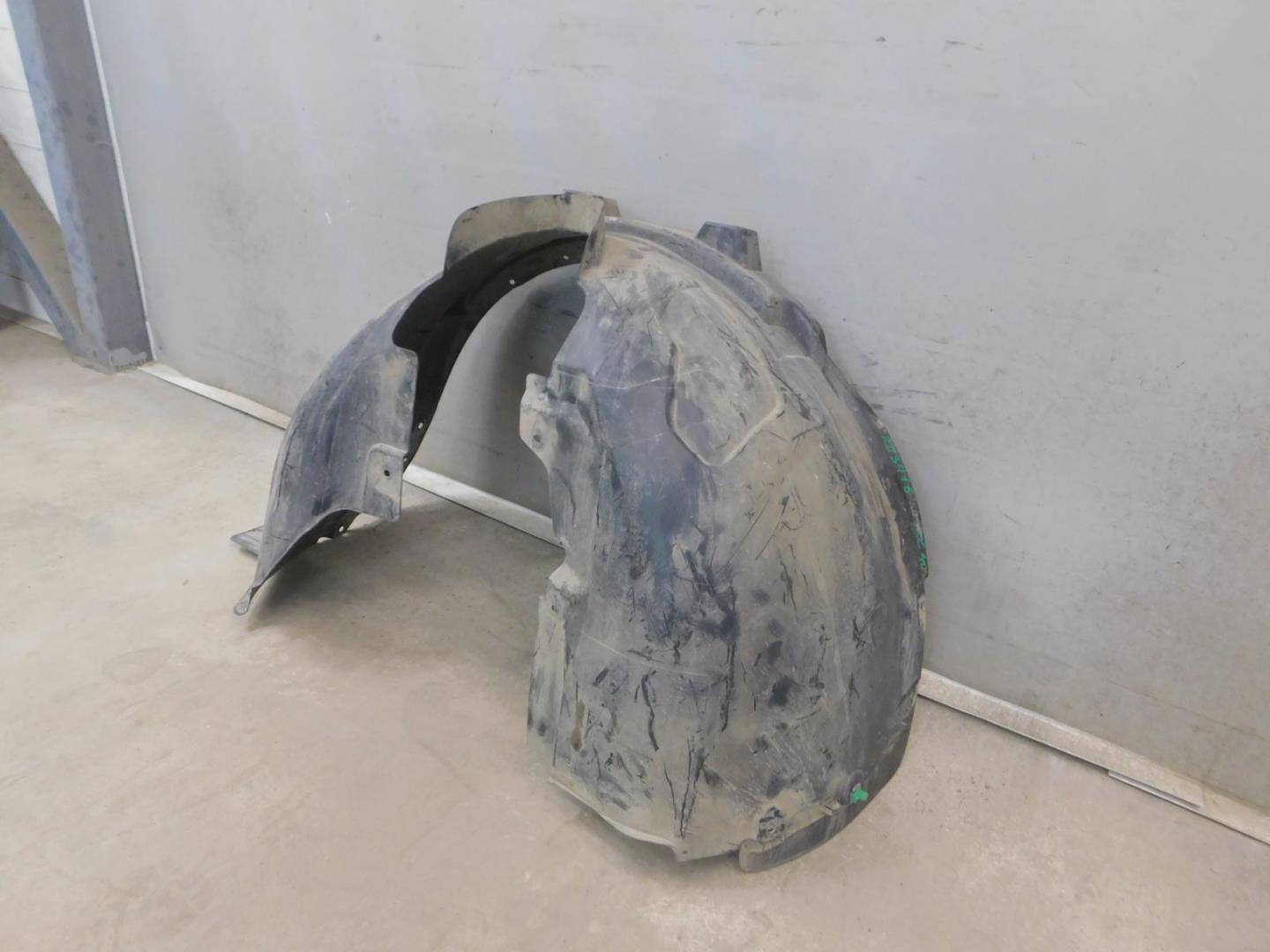 Локер передний левый