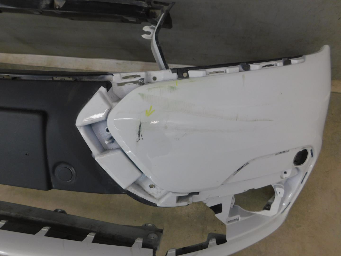 Бампер передний