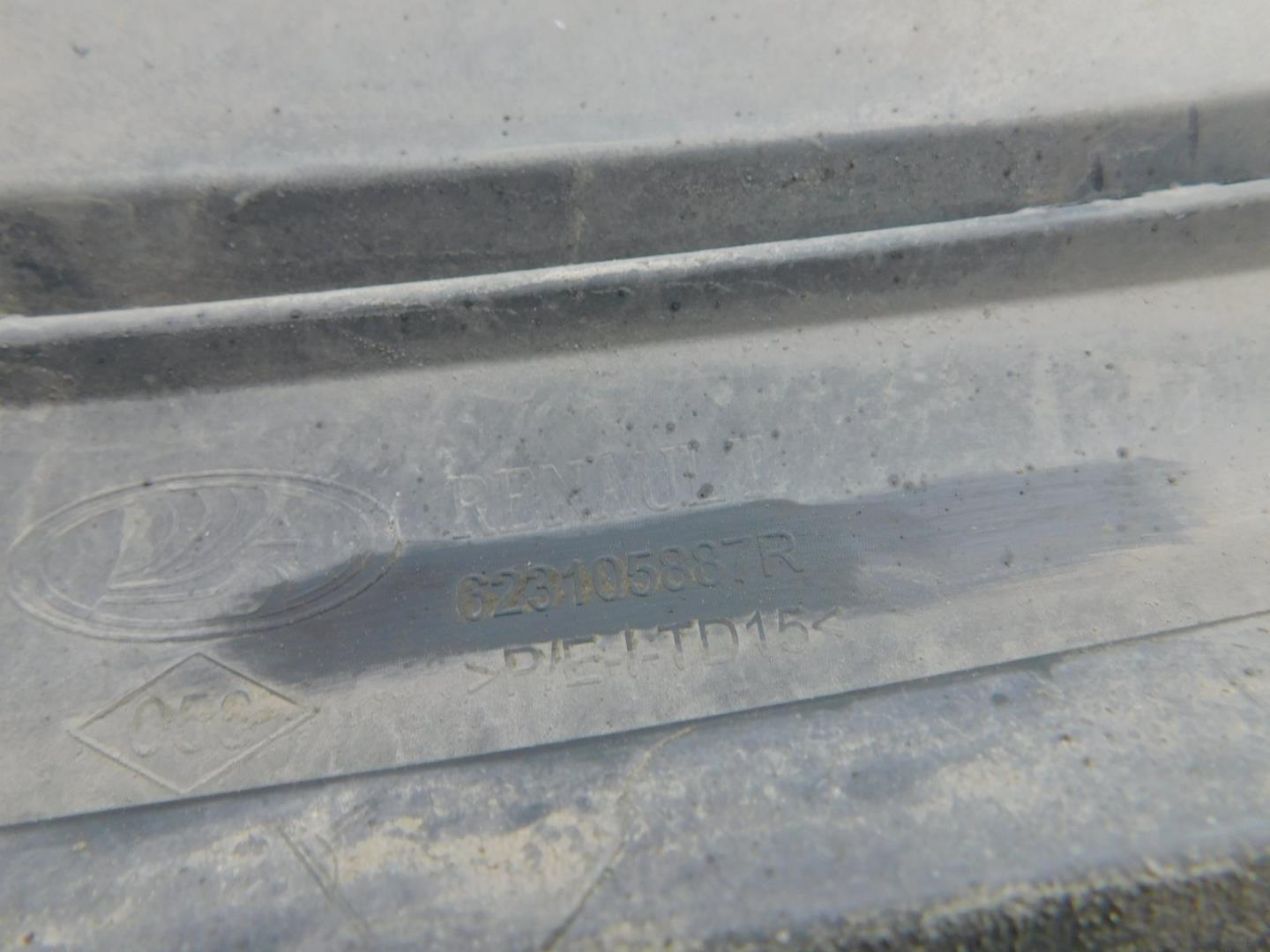 Решетка радиатора