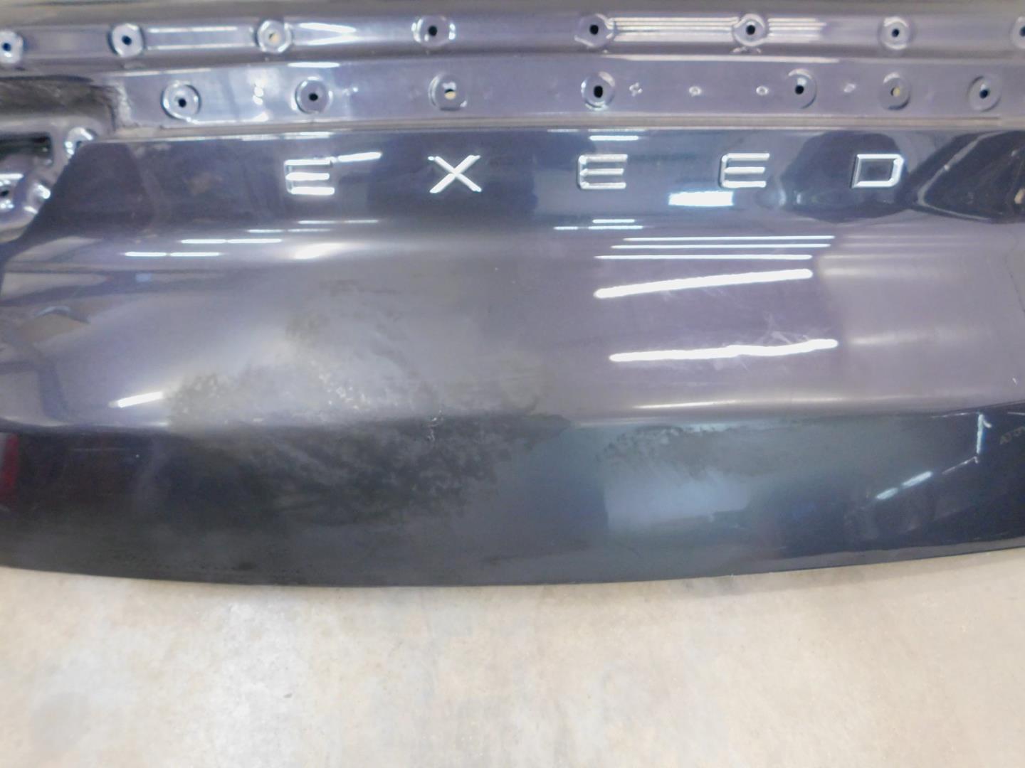 Дверь багажника