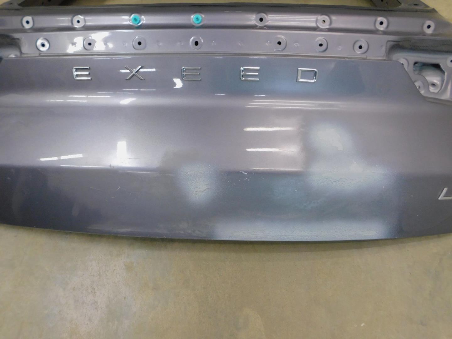 Дверь багажника