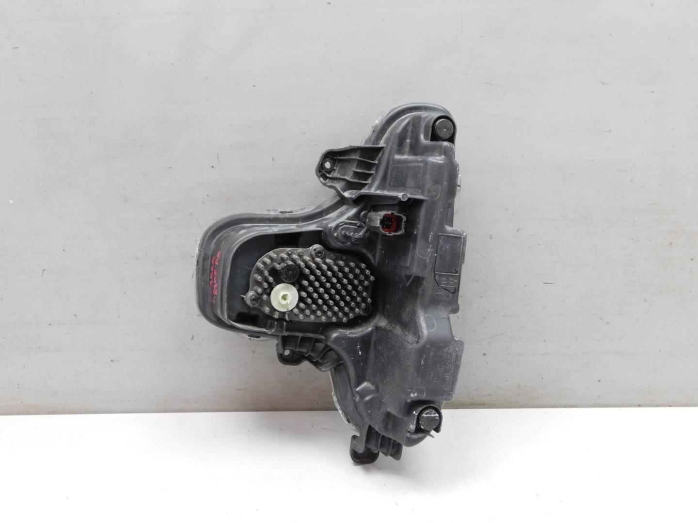 Габарит передний правый