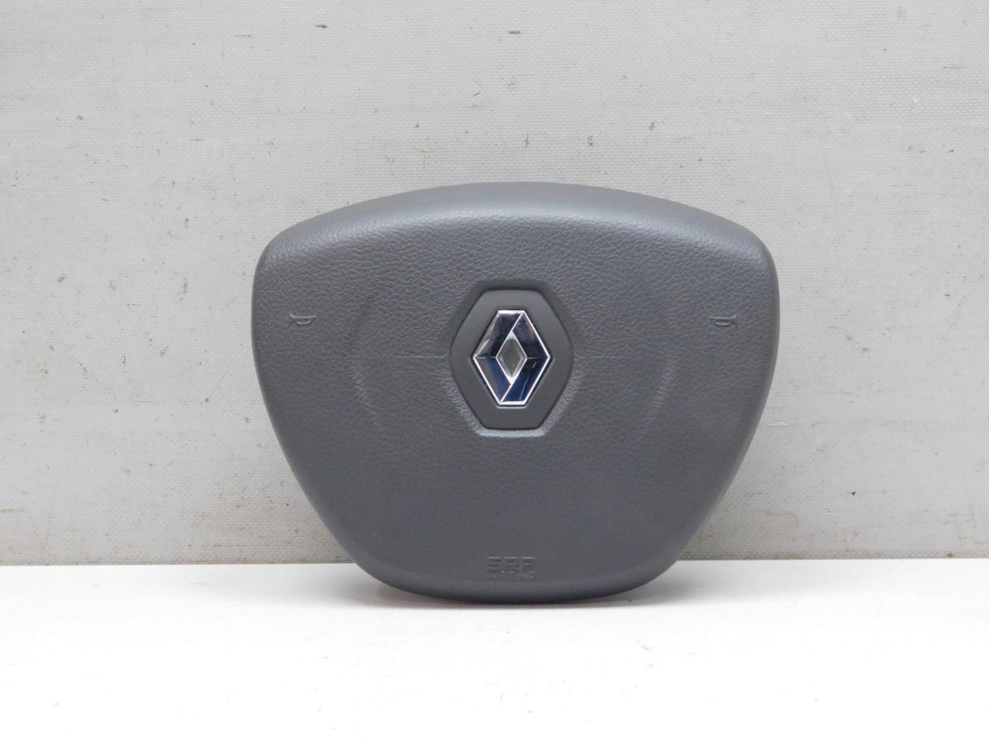 Подушка безопасности в рулевое колесо