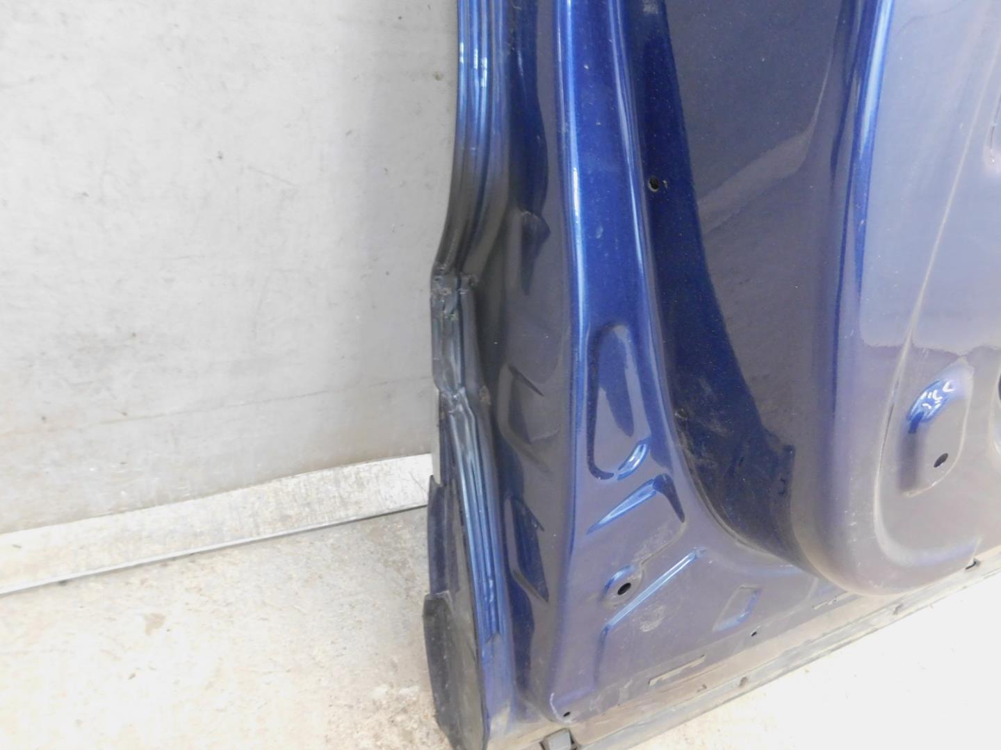 Дверь передняя левая