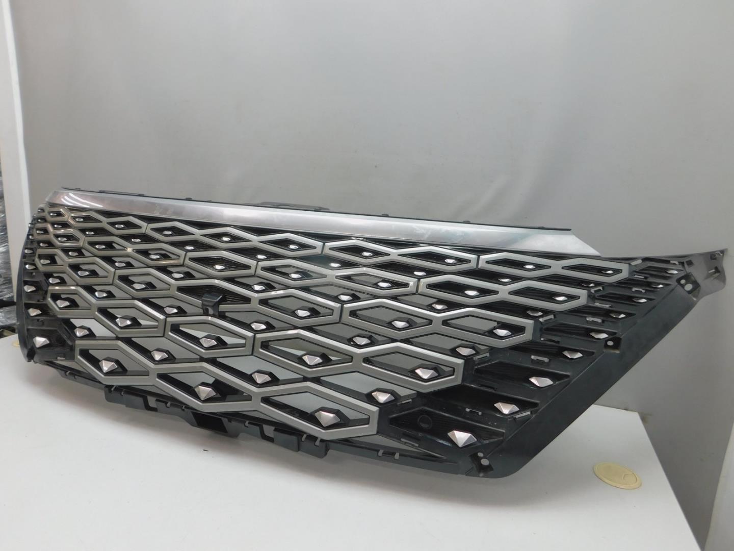 Решетка радиатора