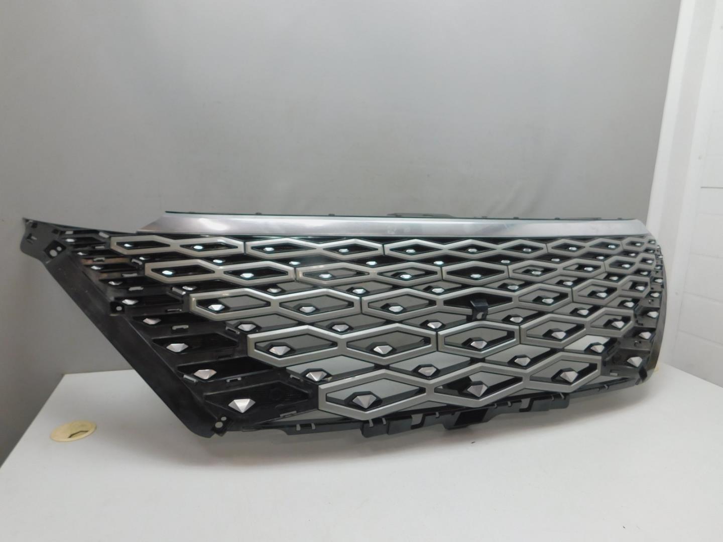 Решетка радиатора