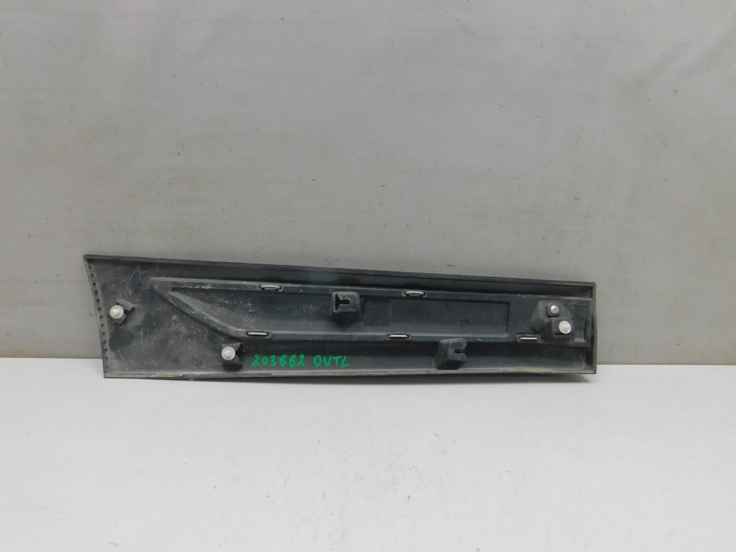 Накладка двери задней левой