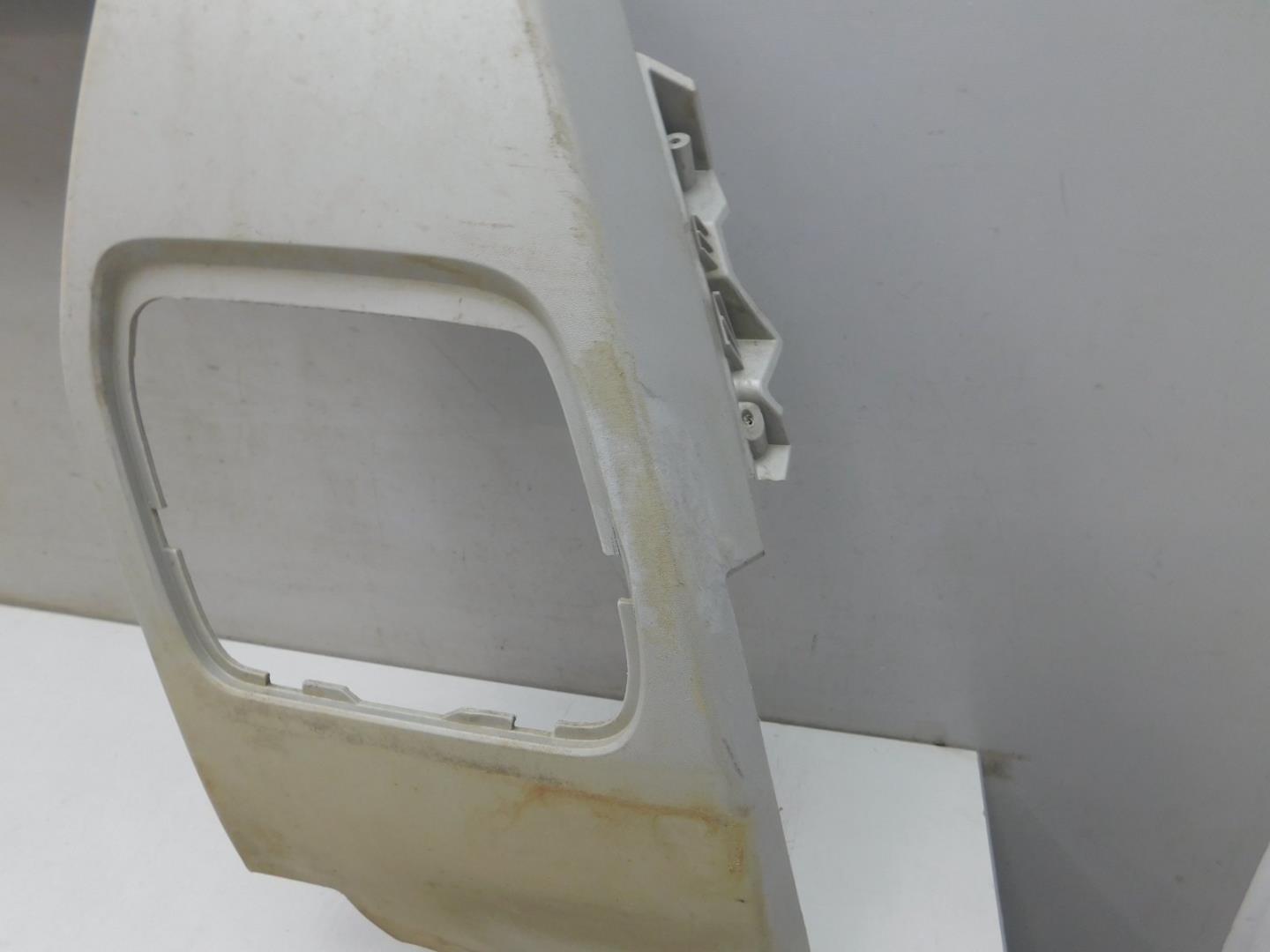 Накладка переднего бампера