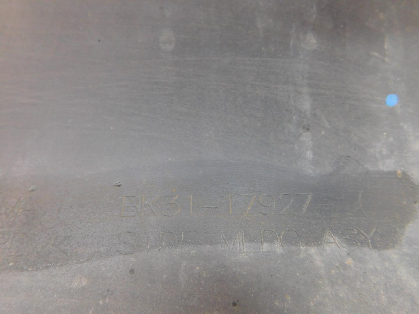 Накладка заднего бампера левая