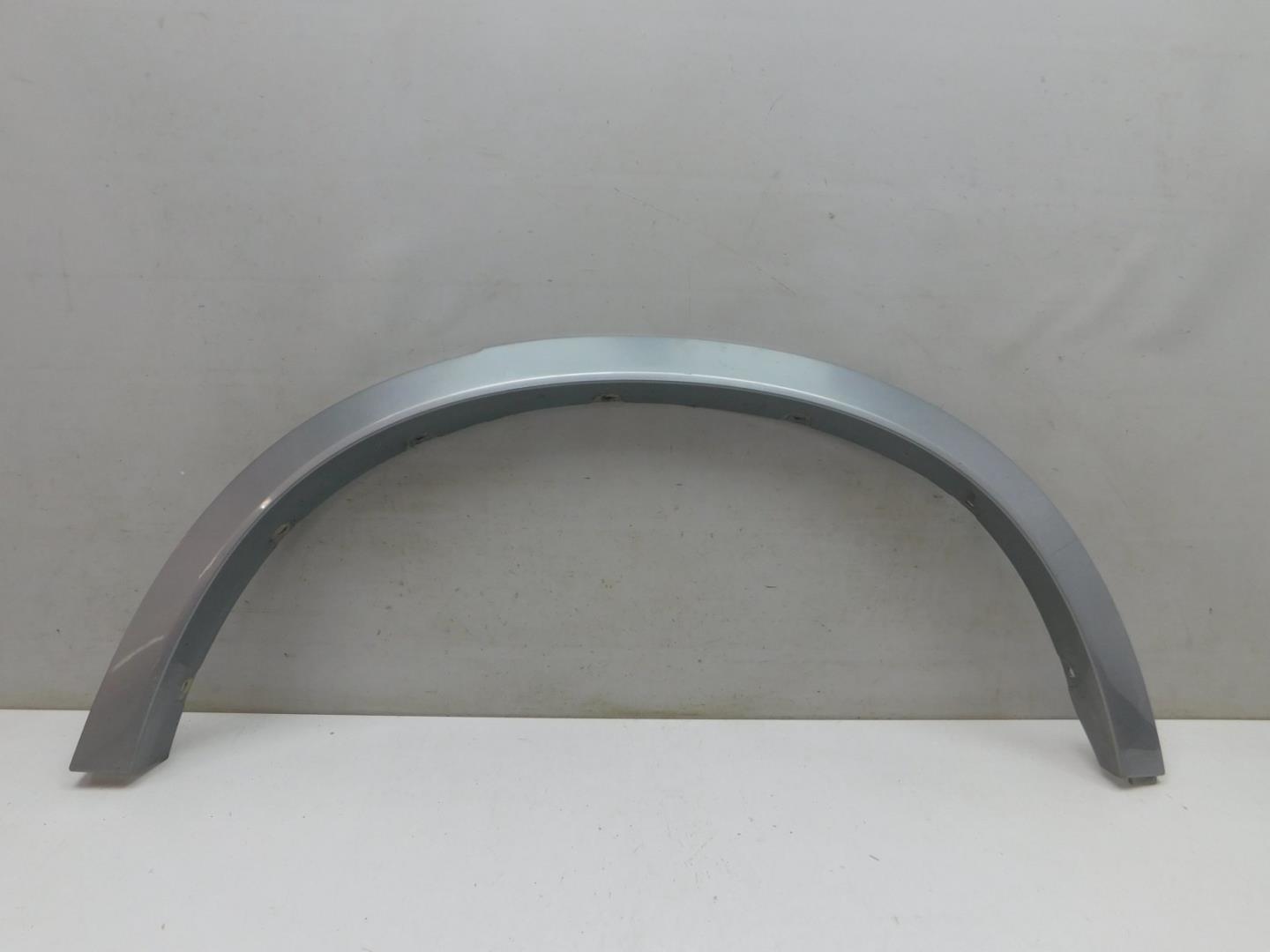 Накладка заднего крыла левого