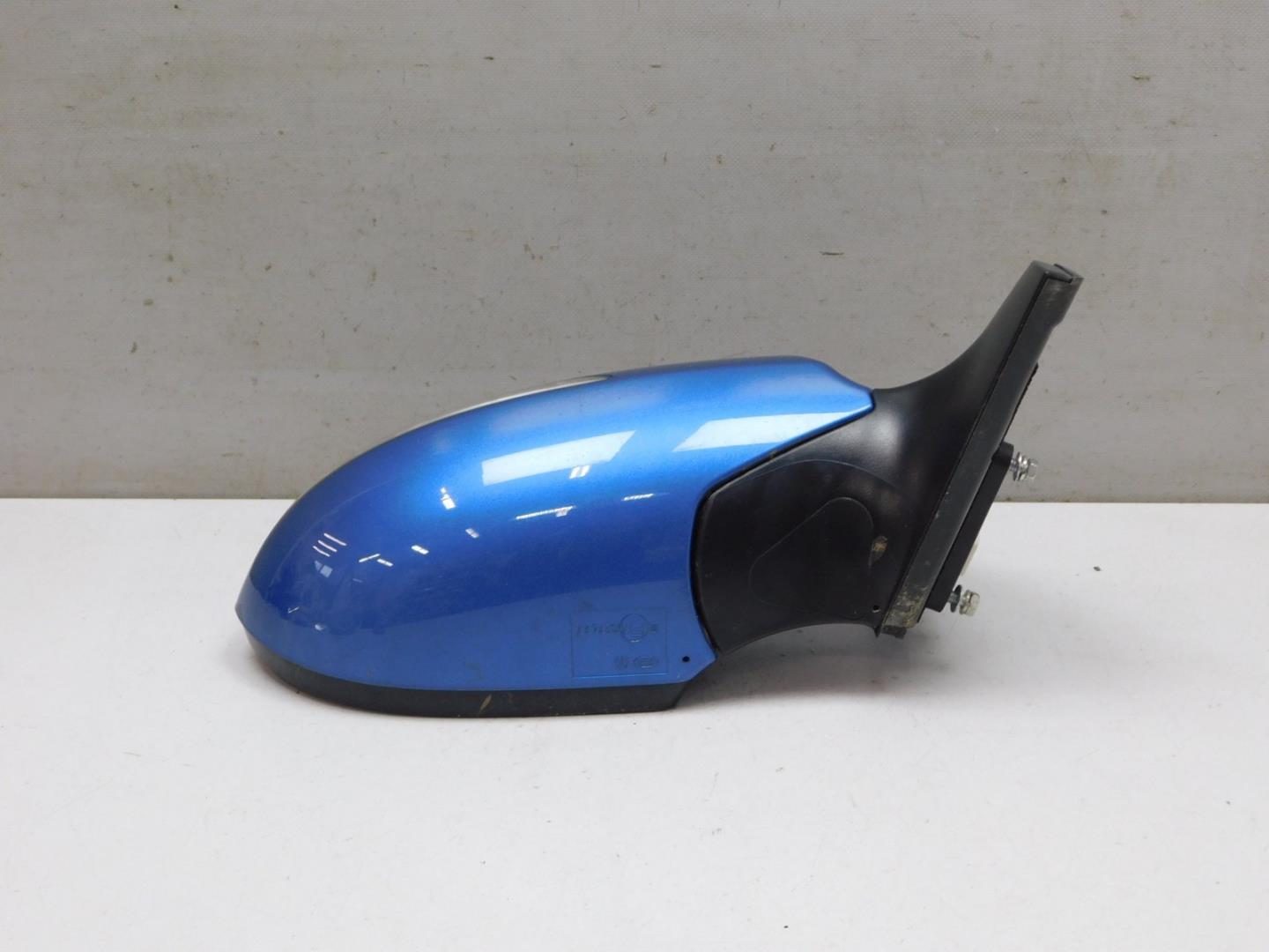 Зеркало правое электрическое