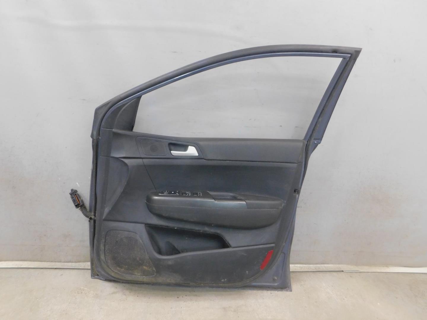 Дверь передняя правая