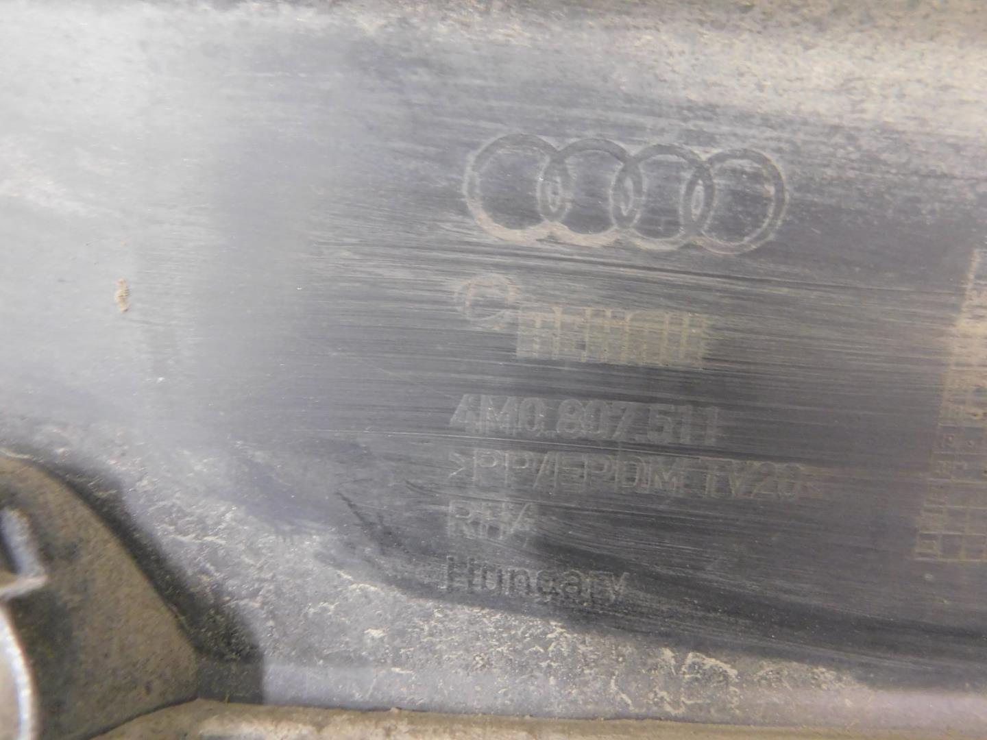 Бампер задний