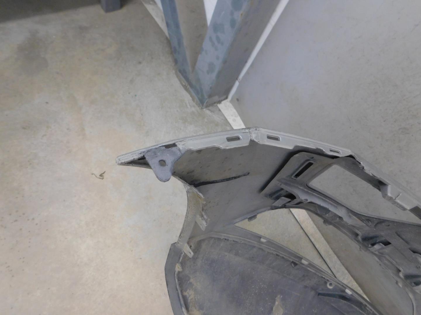 Бампер передний