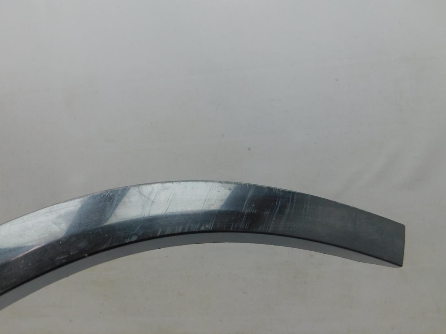 Накладка заднего крыла правого