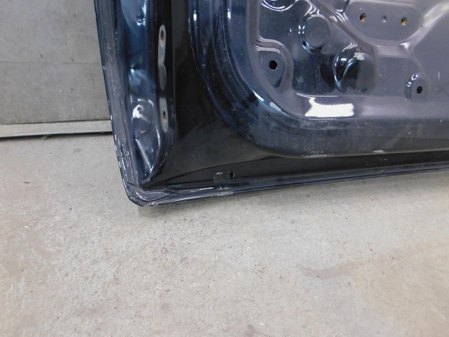 Дверь багажника