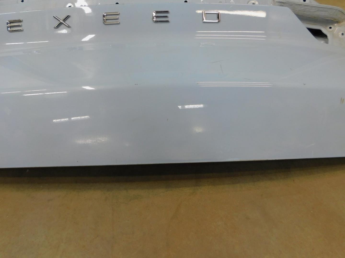 Дверь багажника