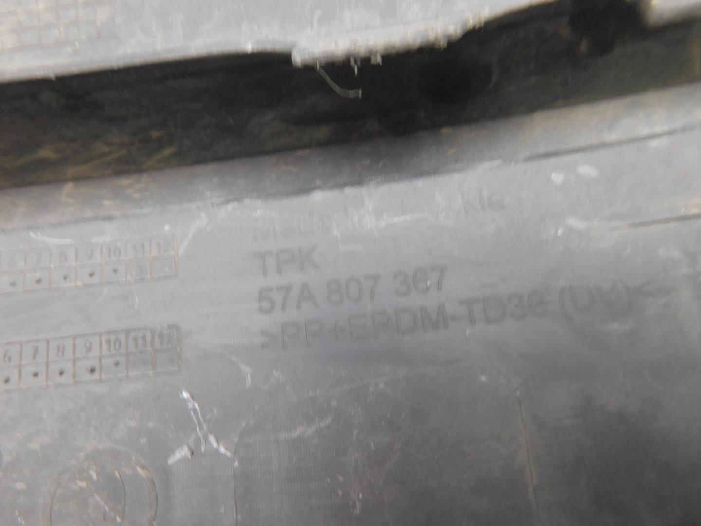 Решетка в бампер левая