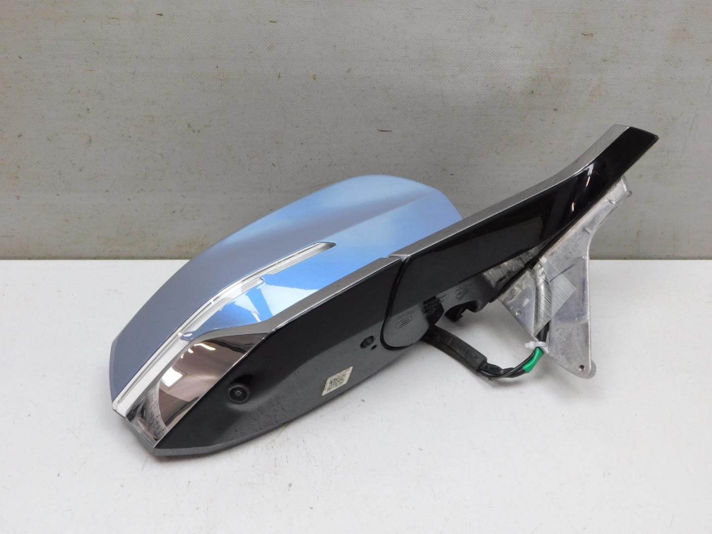 Зеркало правое электрическое