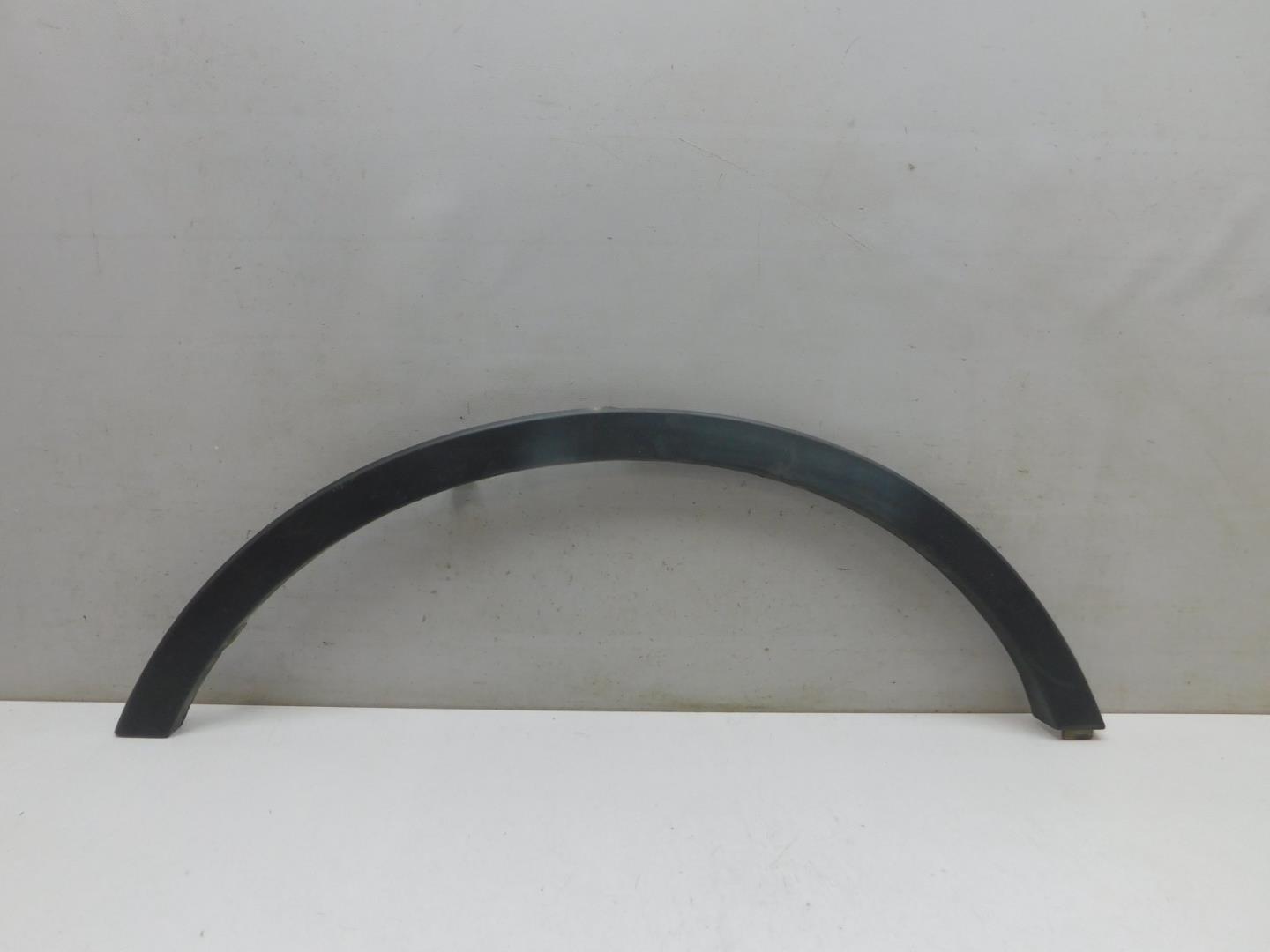 Накладка заднего крыла правого