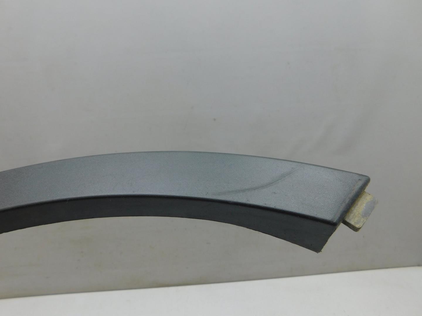 Накладка заднего крыла правого