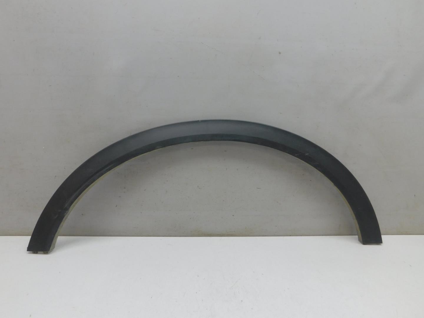 Накладка заднего крыла правого