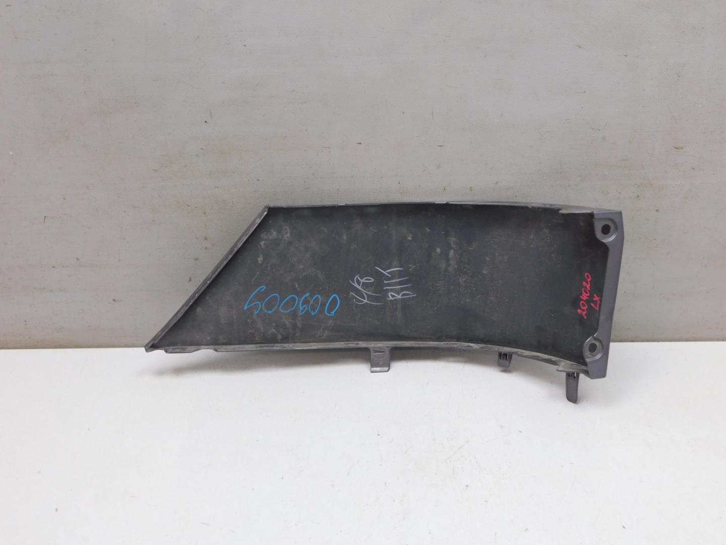 Накладка заднего бампера правая