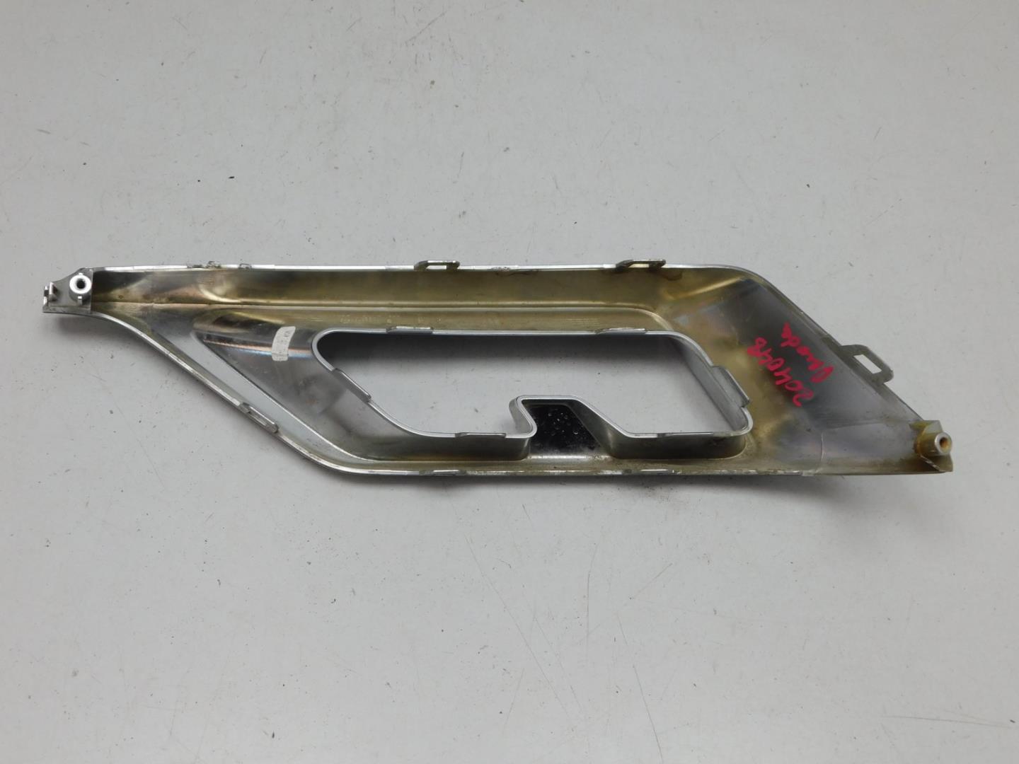 Накладка заднего бампера левая