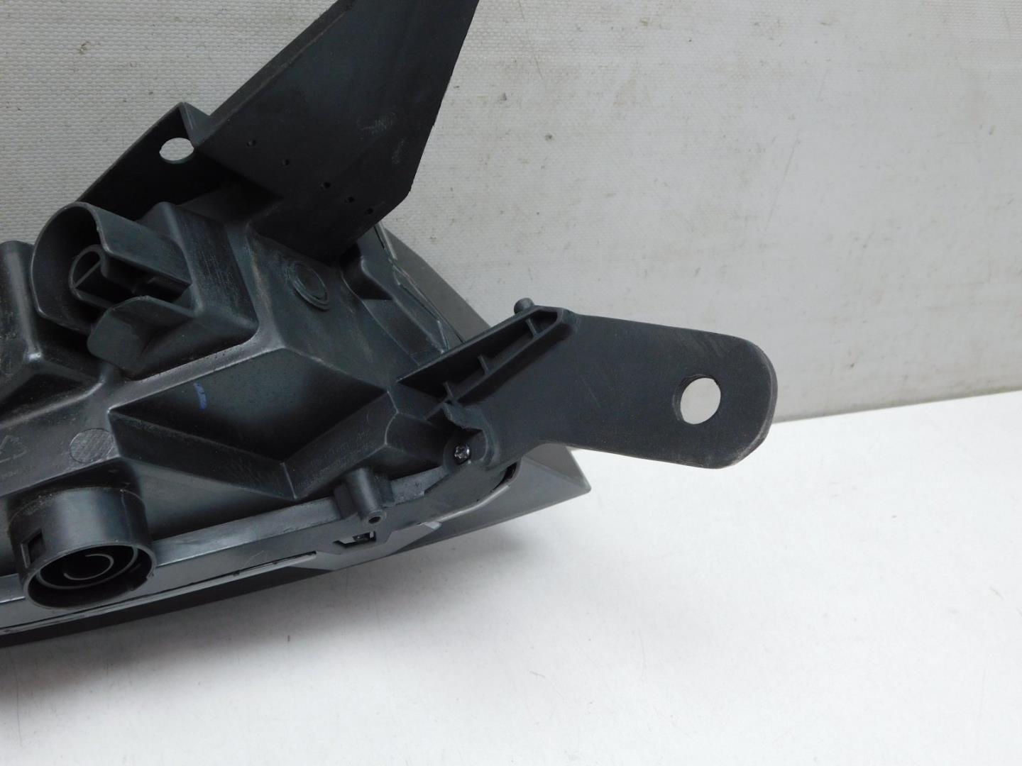 Габарит передний левый