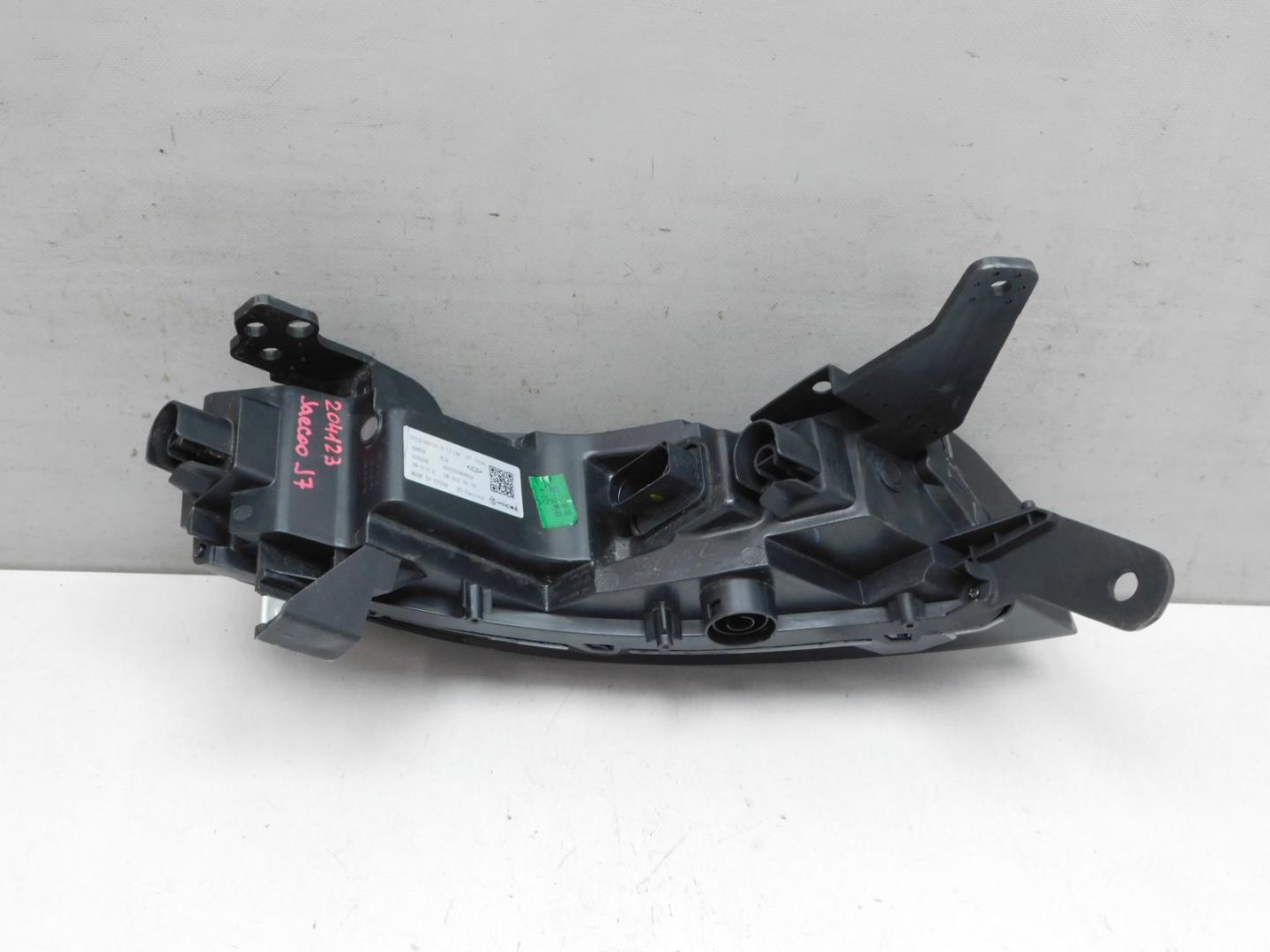 Габарит передний левый