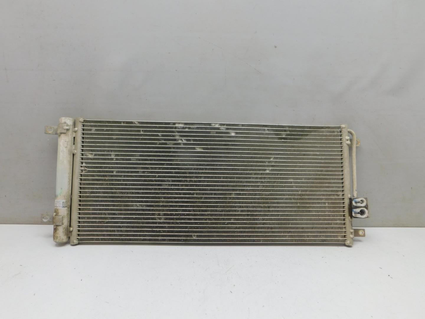 Радиатор кондиционера / конденсер