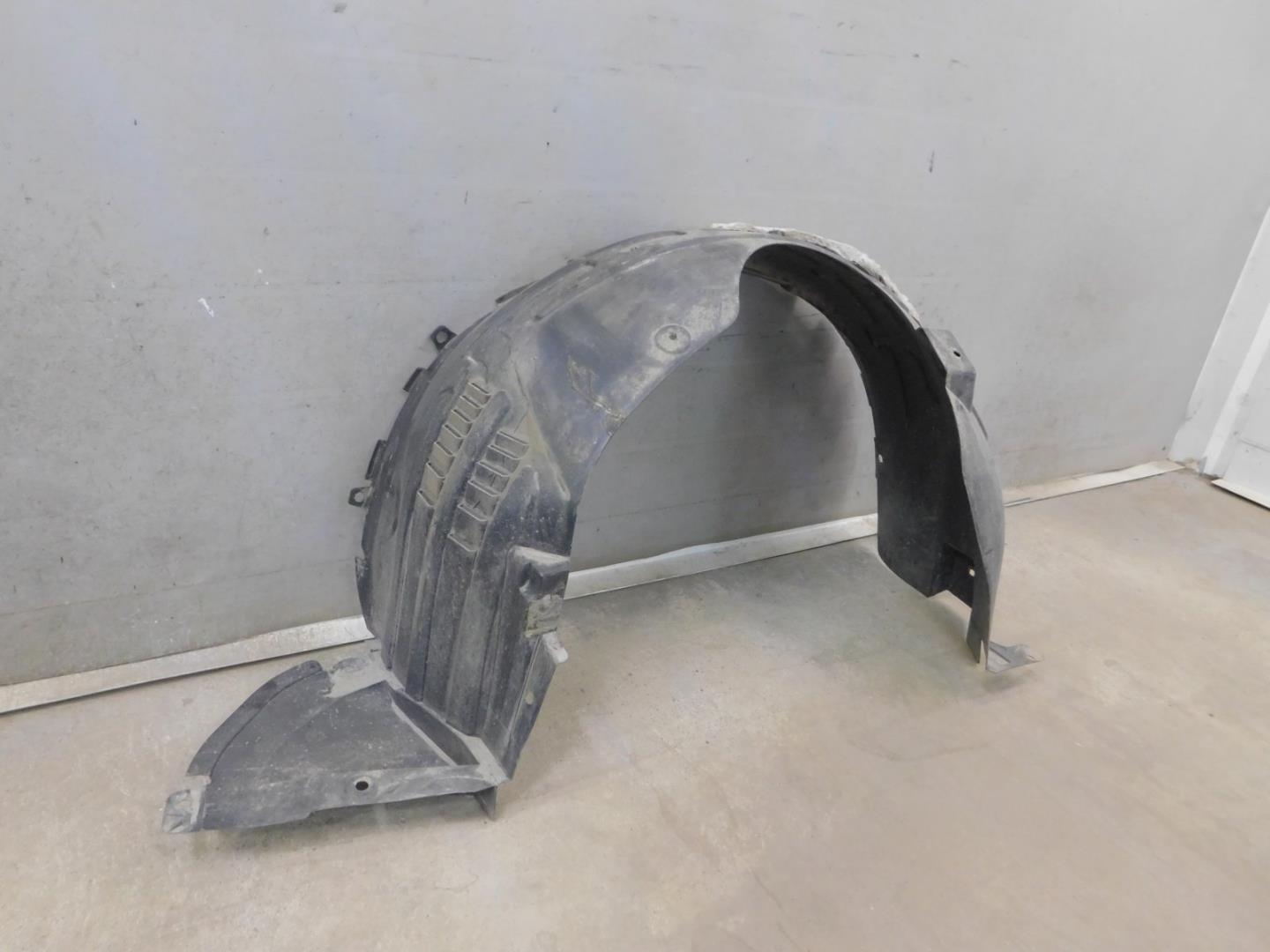 Локер передний правый