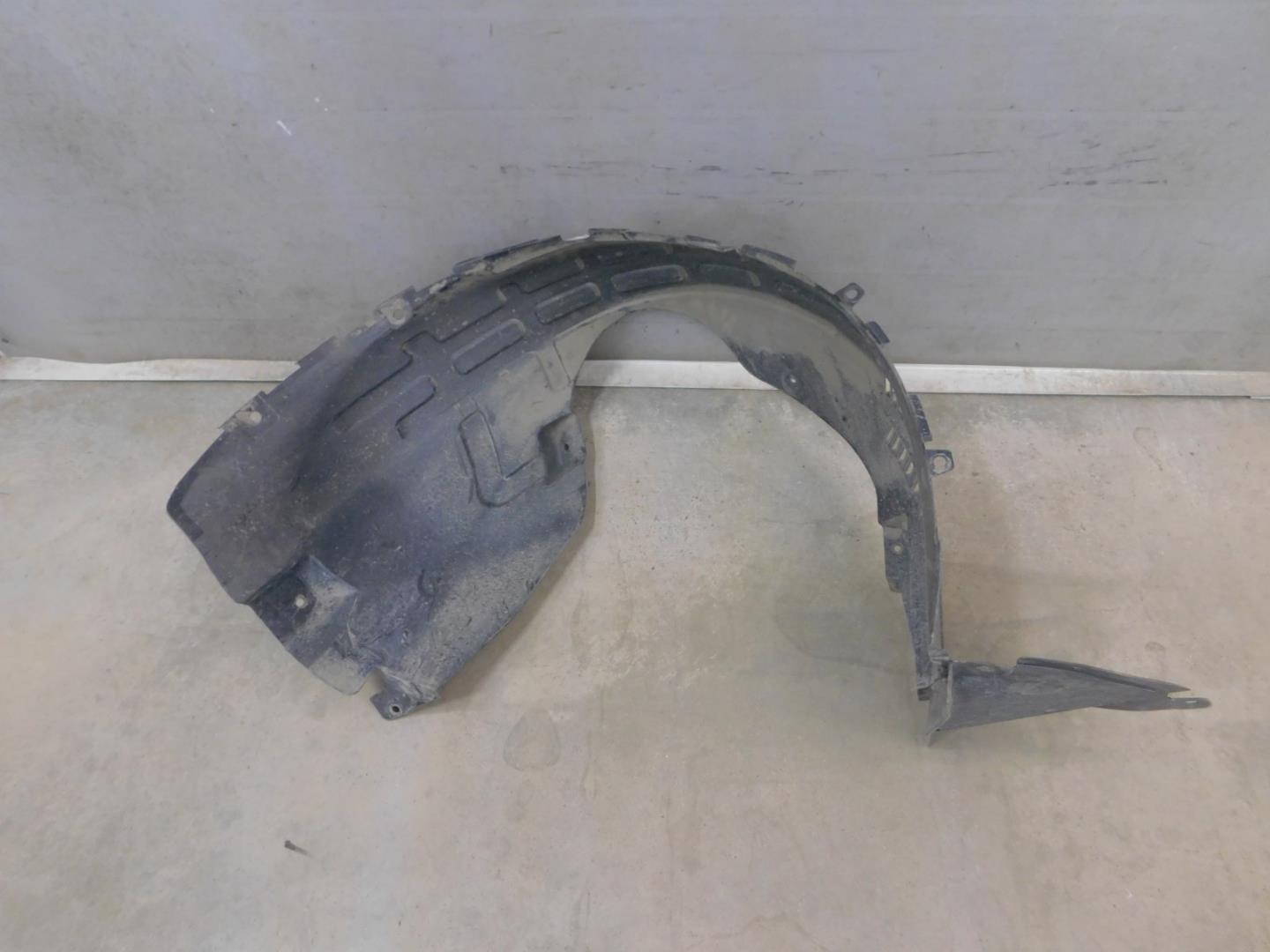 Локер передний правый для CS55 Plus 2021>