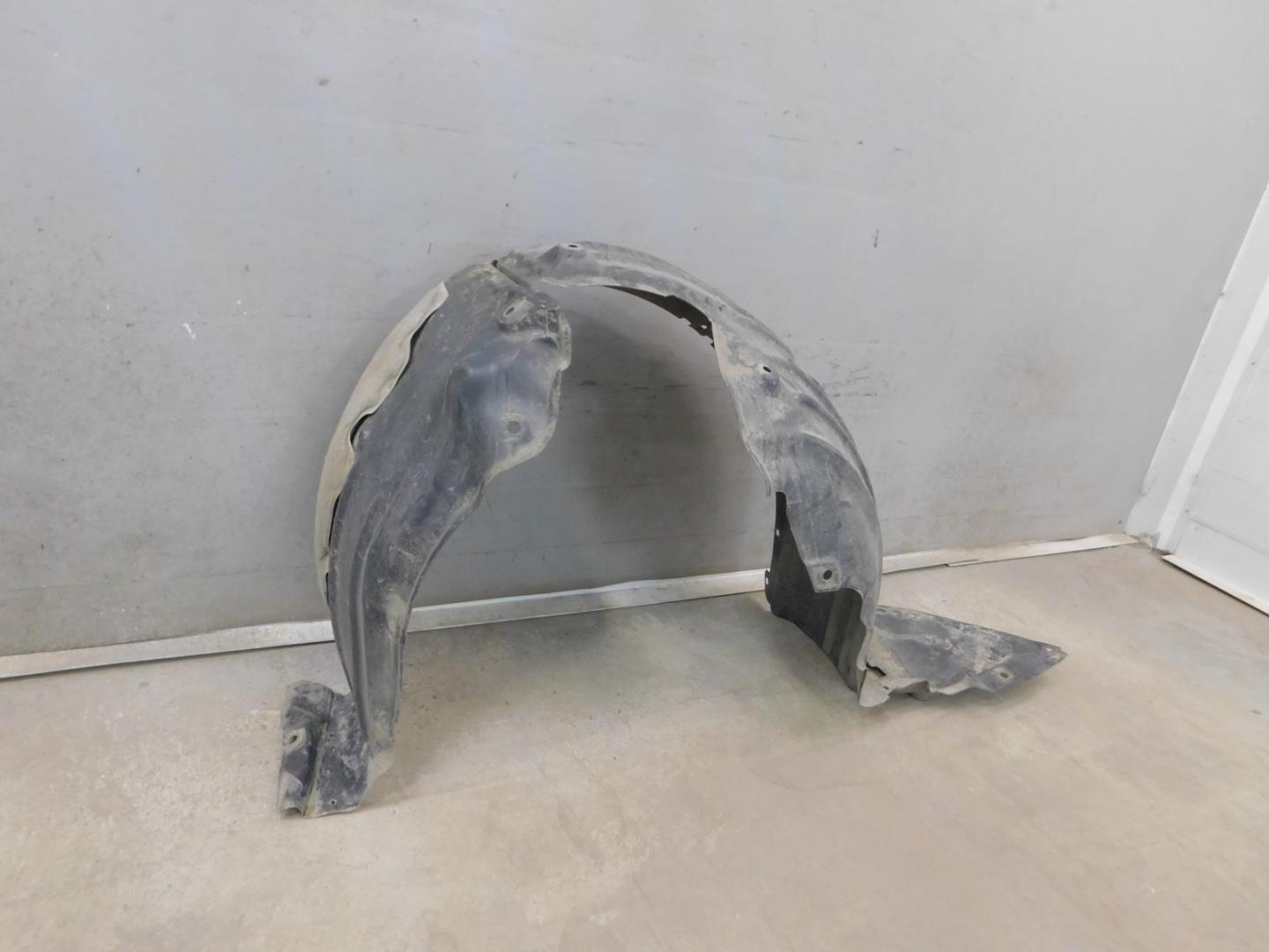 Локер передний левый