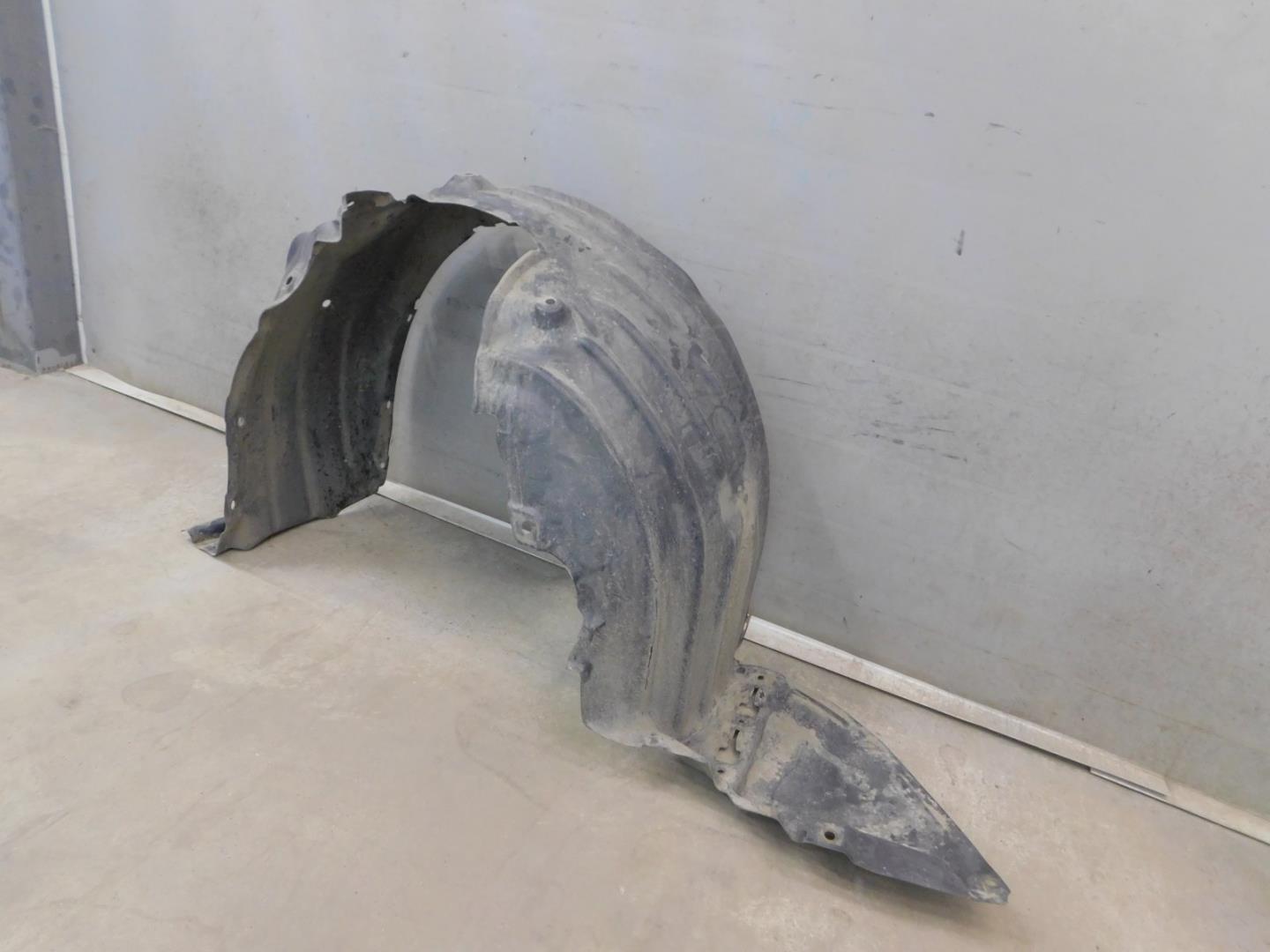 Локер передний левый