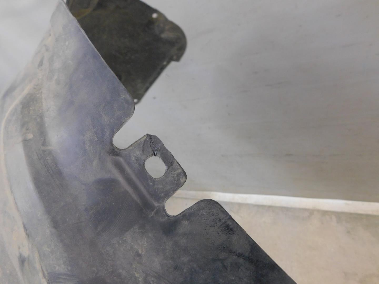 Локер передний левый